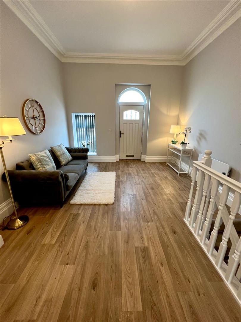 2 Bedroom Apartment To Rent image 15